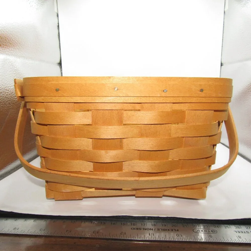 Longaberger Basket with Liner and Protector - Picture 4 of 13